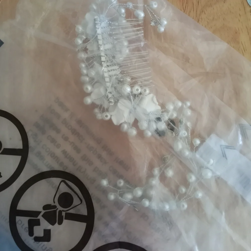 Bridal wedding hair accessory headband crown white roses and Rhinestones